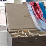 Jewelry Organizers: The Art of Displays